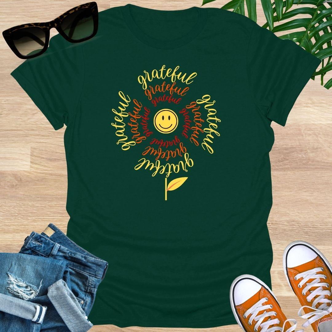 Grateful Smiley Flower, Unisex T-Shirt