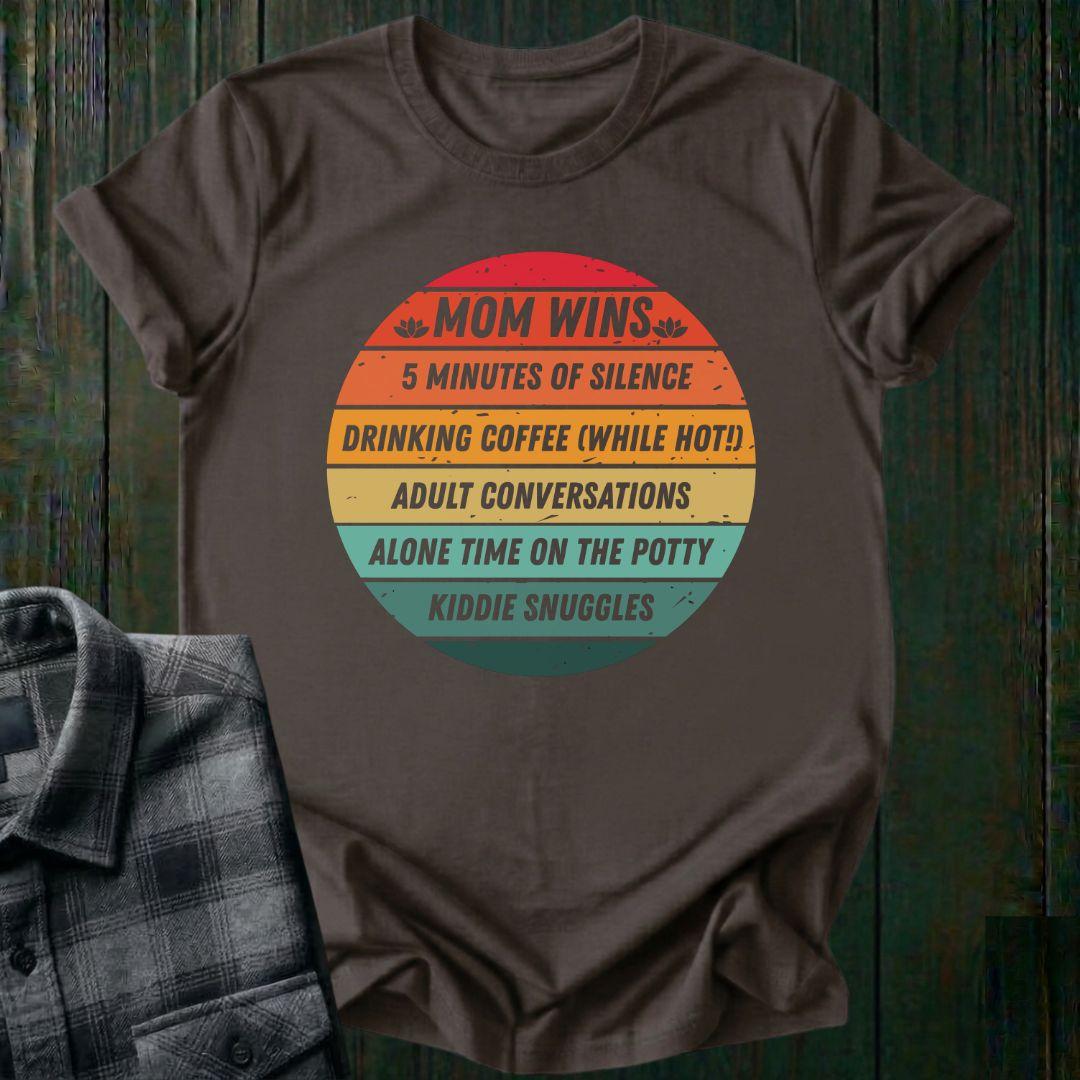 Mom WINS,  Unisex T-Shirt