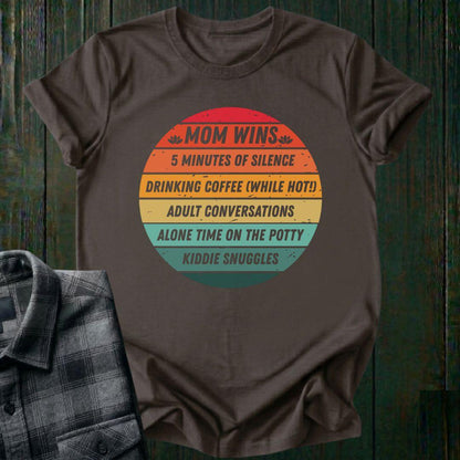 Mom WINS,  Unisex T-Shirt