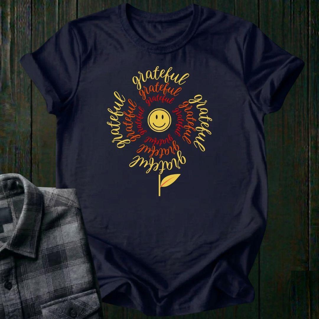Grateful Smiley Flower, Unisex T-Shirt